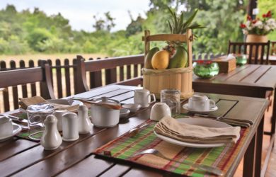 A Little Eco Lodge - Sampan Travel