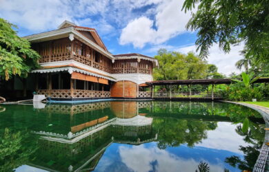Pool & building at Governor's Residence