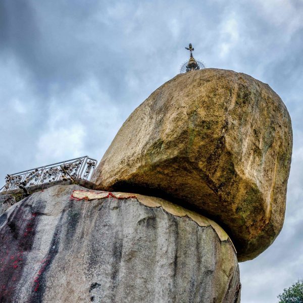 Mount Kyaikhtiyo - Golden Rock - Mon State - Sampan Travel