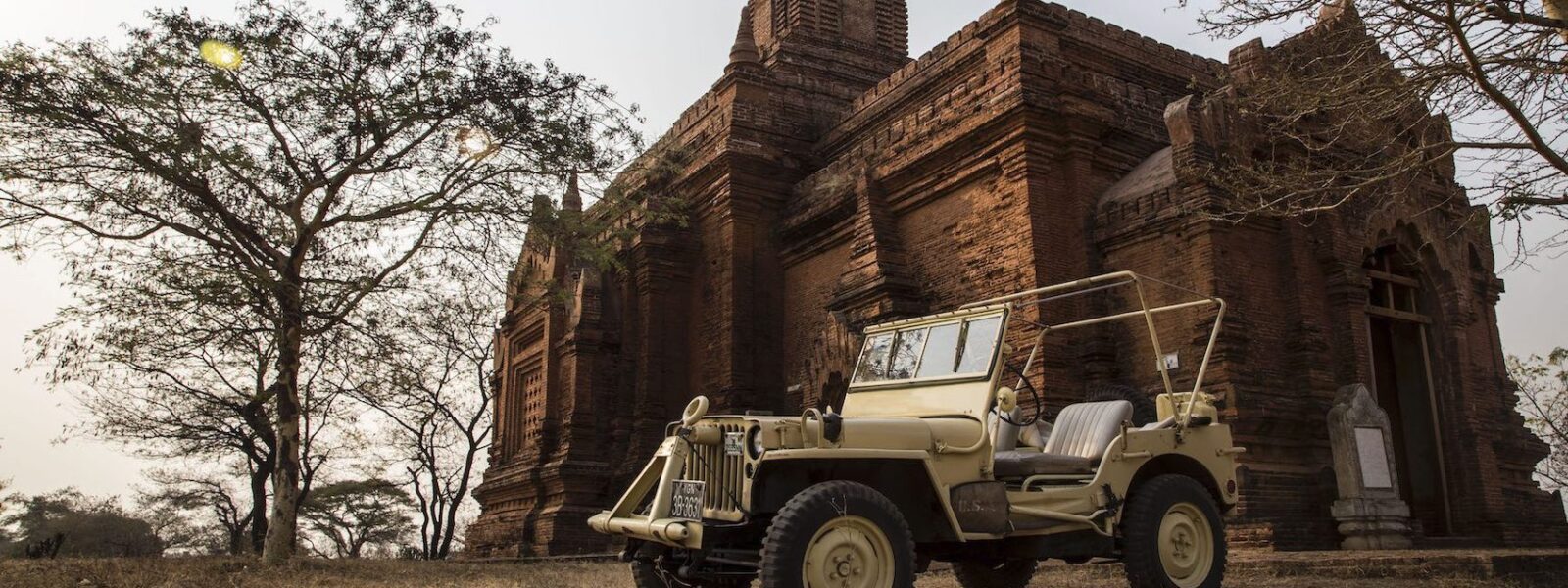 Willy Jeep in Bagan