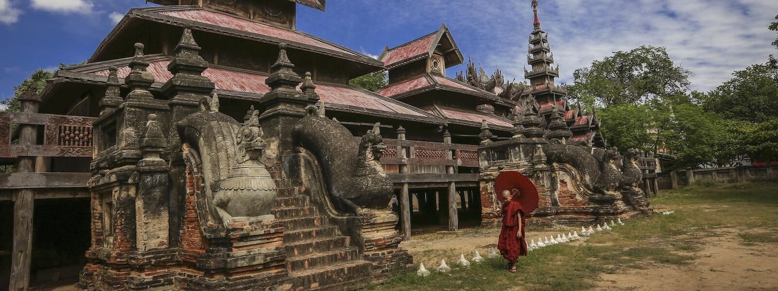 Youk-Soun Kyaung - Salay