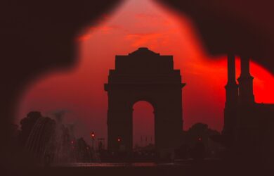 Delhi in red